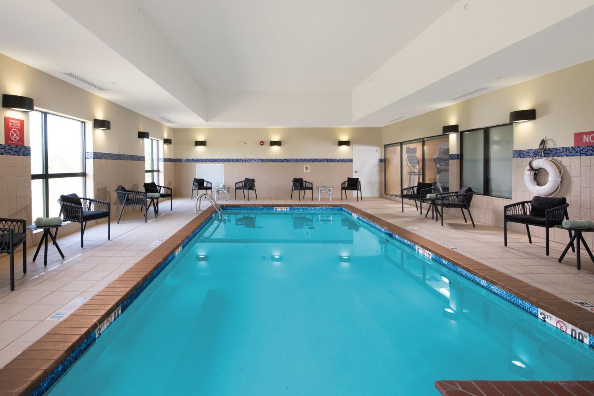 Towneplace Suites Oklahoma City Airport Экстерьер фото