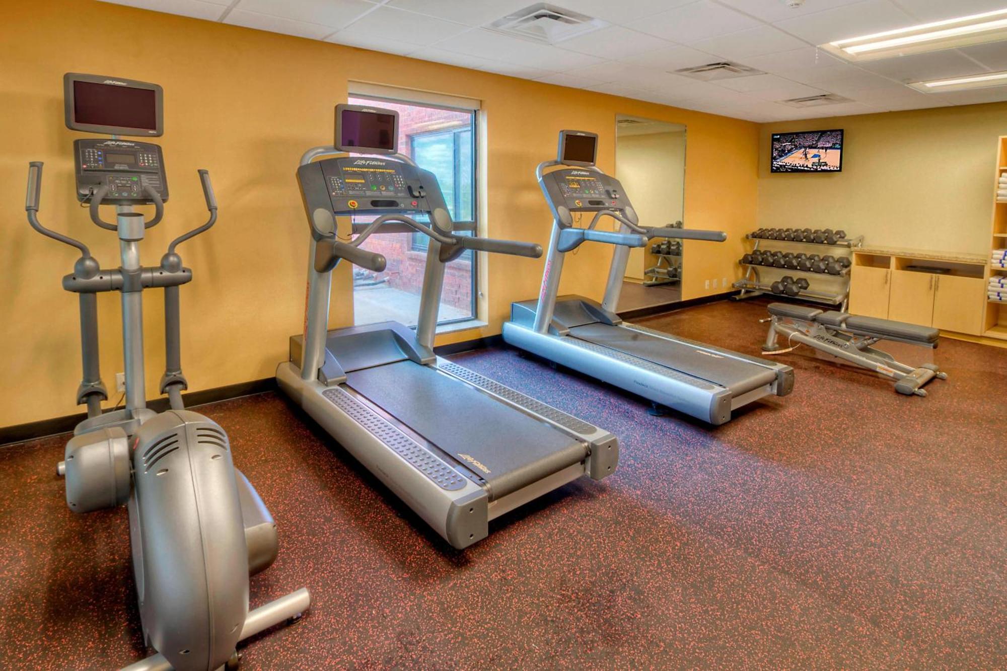Towneplace Suites Oklahoma City Airport Экстерьер фото