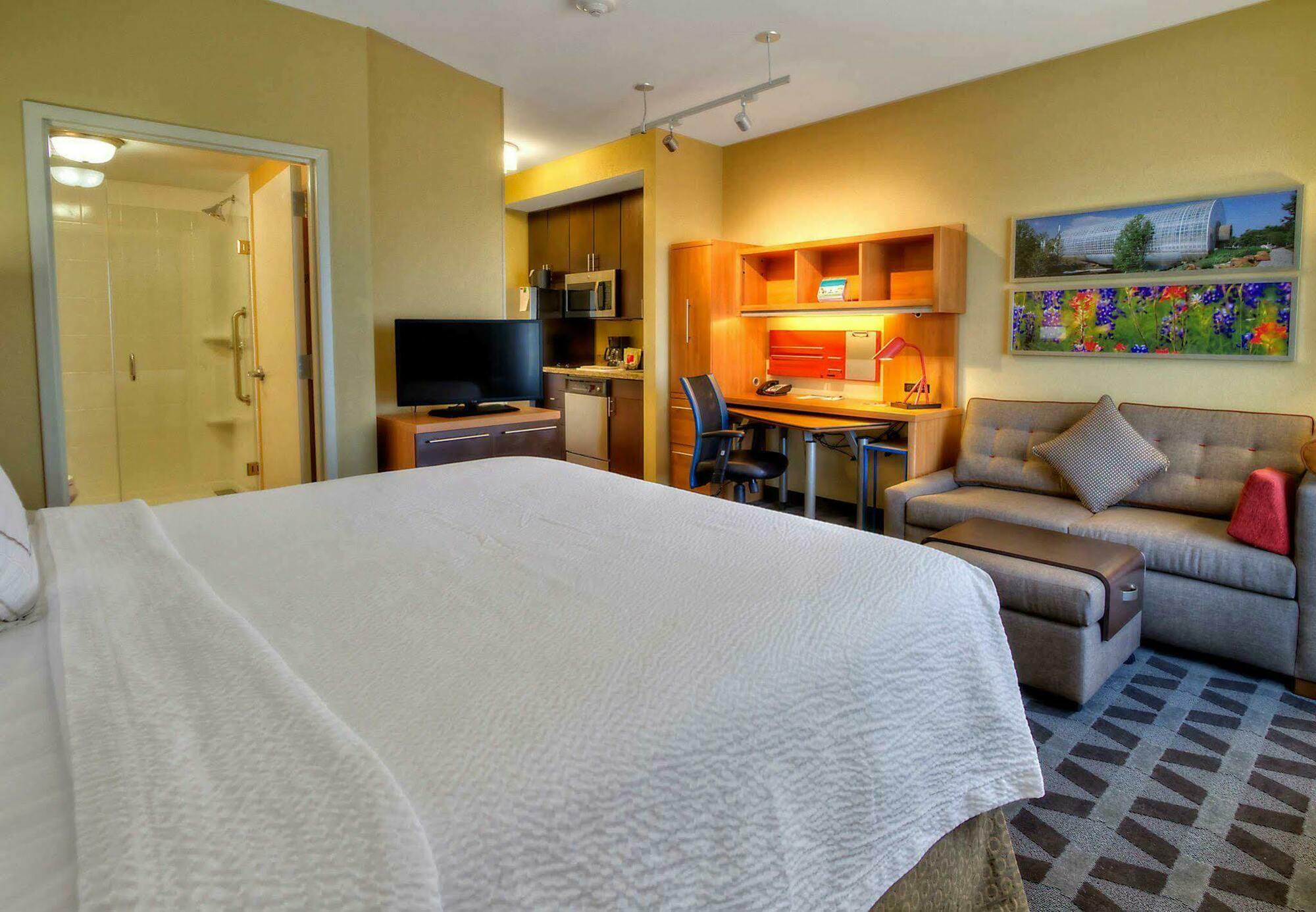 Towneplace Suites Oklahoma City Airport Экстерьер фото